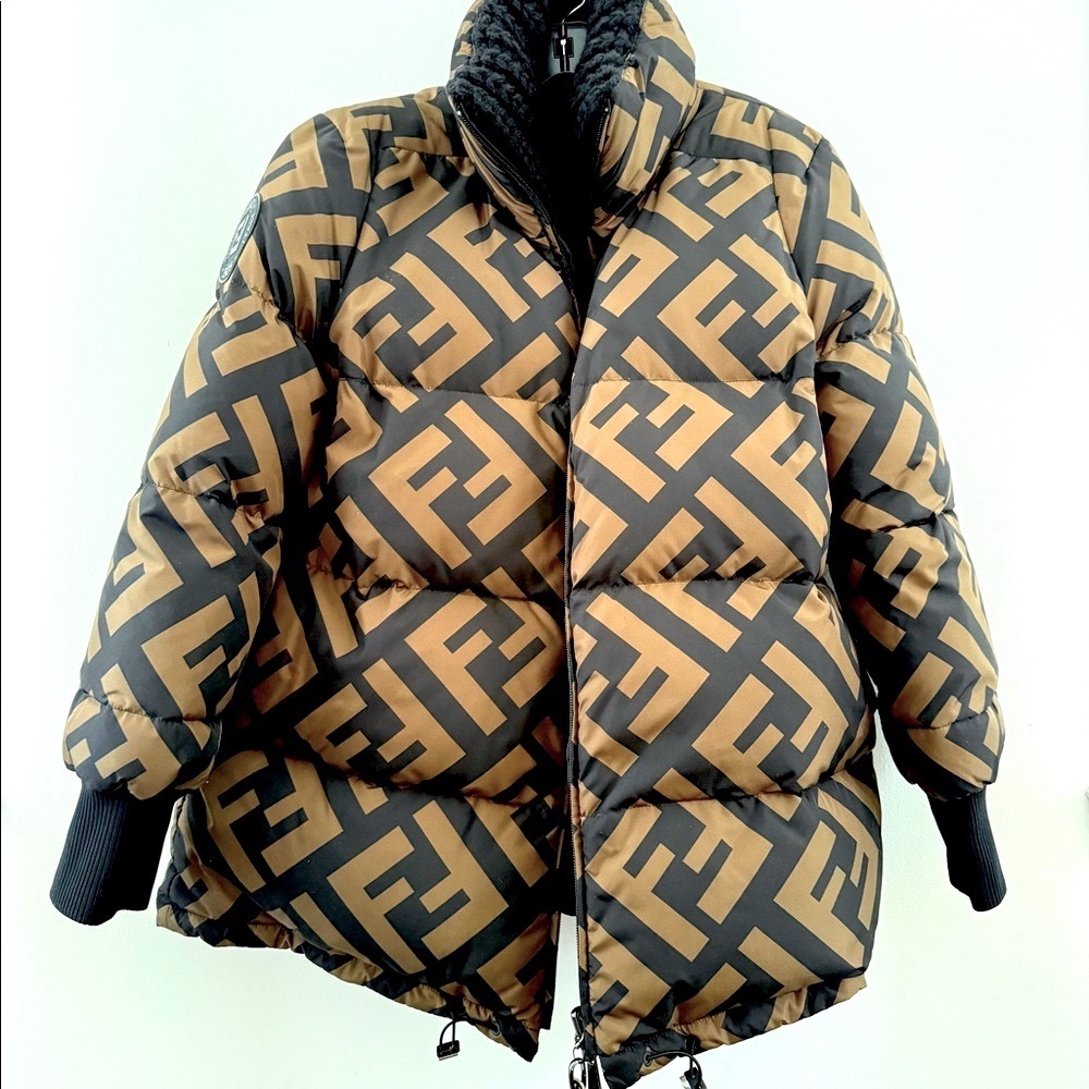 Fendi Reversible Logo & Black Puffer Jacket